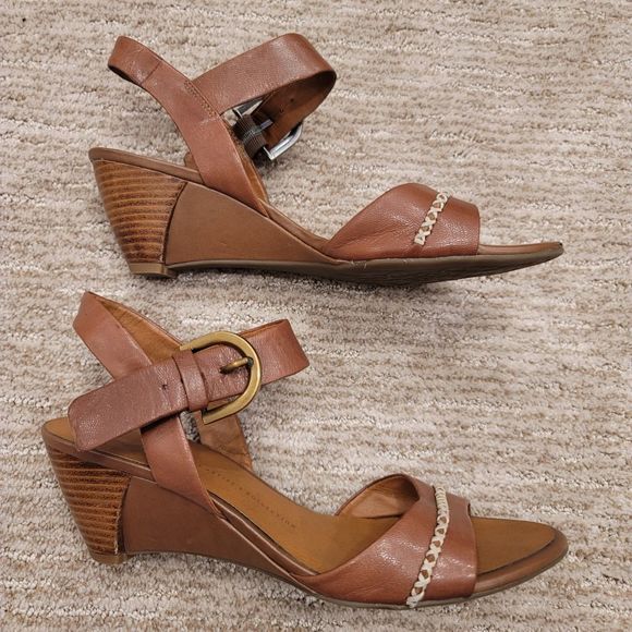 Franco Sarto Wedge - Picture 8 of 11